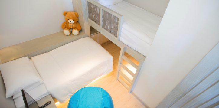 room-family-room-family-room-2-2-3