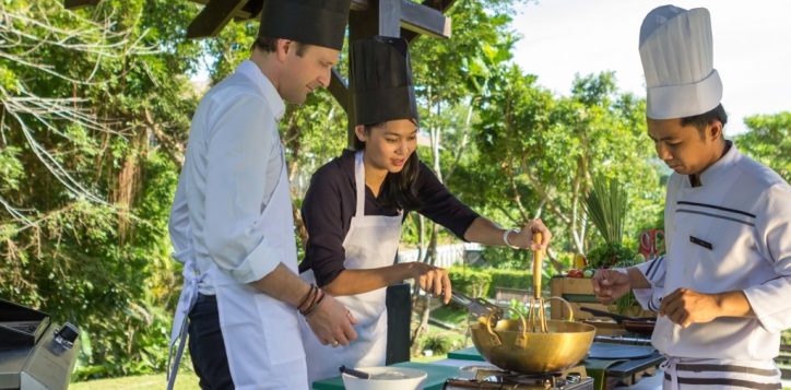 thai-cooking-class-phuket-2