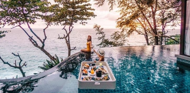 float-tray-header2-2