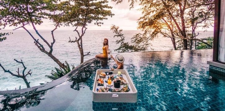 float-tray-header3-2