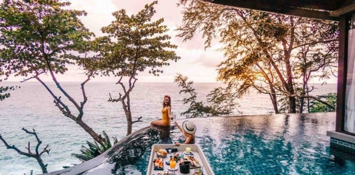 floating-breakfast-phuket-2