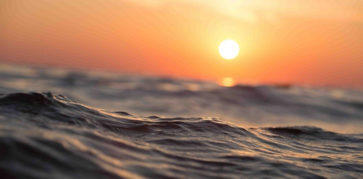 sunset-by-long-tail-boat2-2