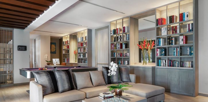 pullman-arcadia_connectivity-lounge-2