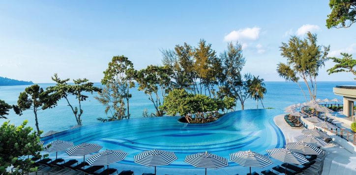 pullman-arcadia_main-pool-2