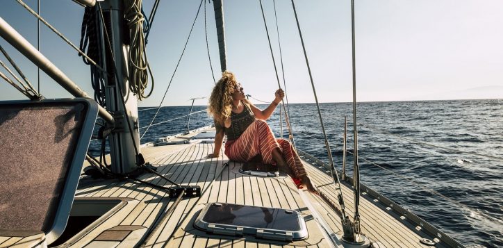 1920x1539-relax-on-deck-2