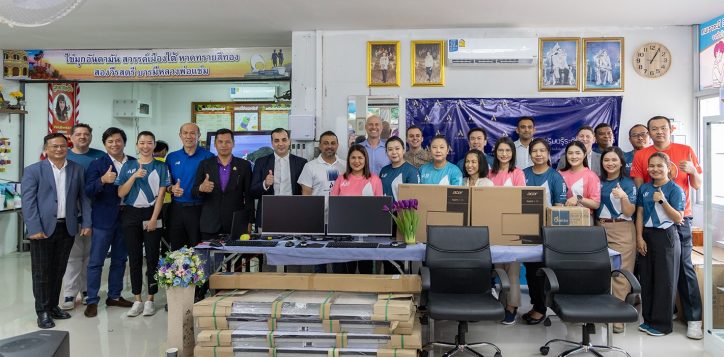 accor_heartbreak_hill_mini-marathon_2024_handover-3-2