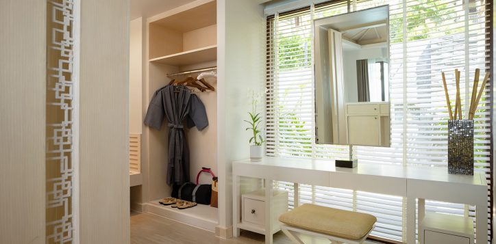 ocean-pool-villa-4-2-2