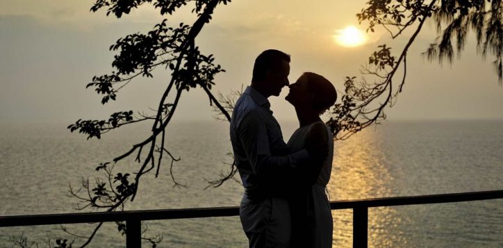 %e6%99%ae%e5%90%89%e5%b2%9b%e5%a9%9a%e7%a4%bc